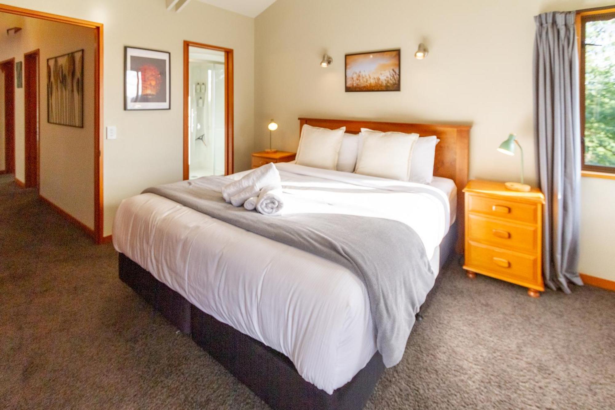 Sherwood Lodge 4-Bedroom Holiday Home With Spectacular Views Christchurch Buitenkant foto